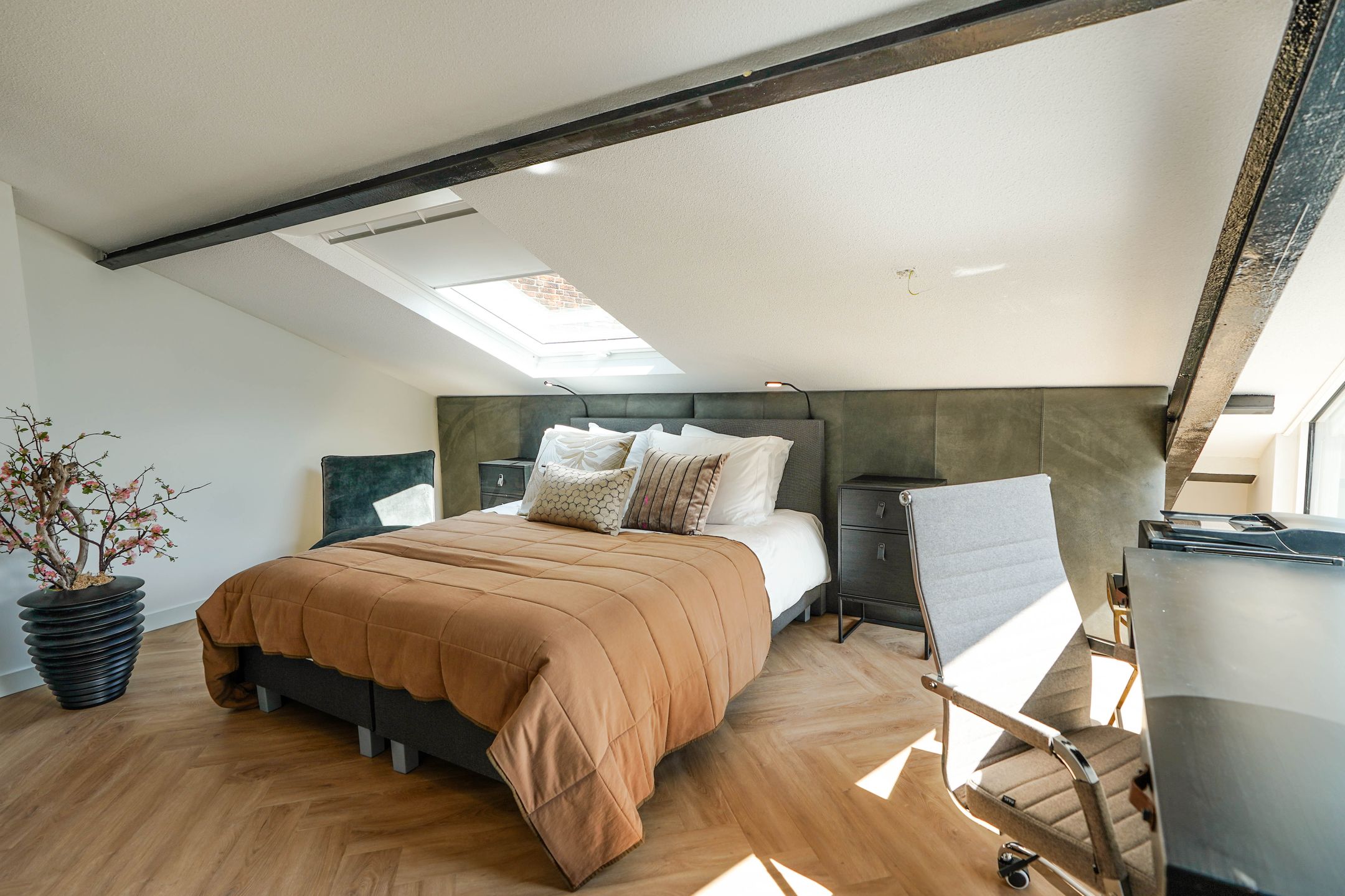 Foto 39 van Plesmanweg 389