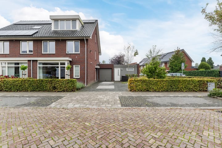 Photo 50 of Sjean Vermeulenstraat 3