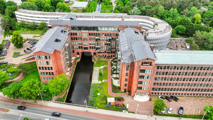 Foto 49 van Plesmanweg 389