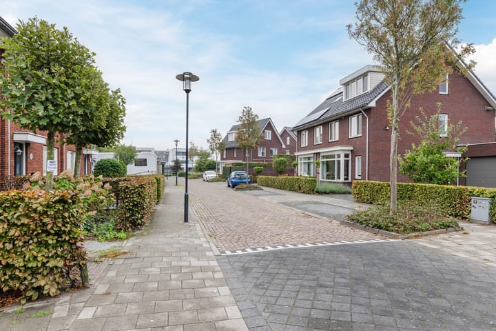 Photo 54 of Sjean Vermeulenstraat 3