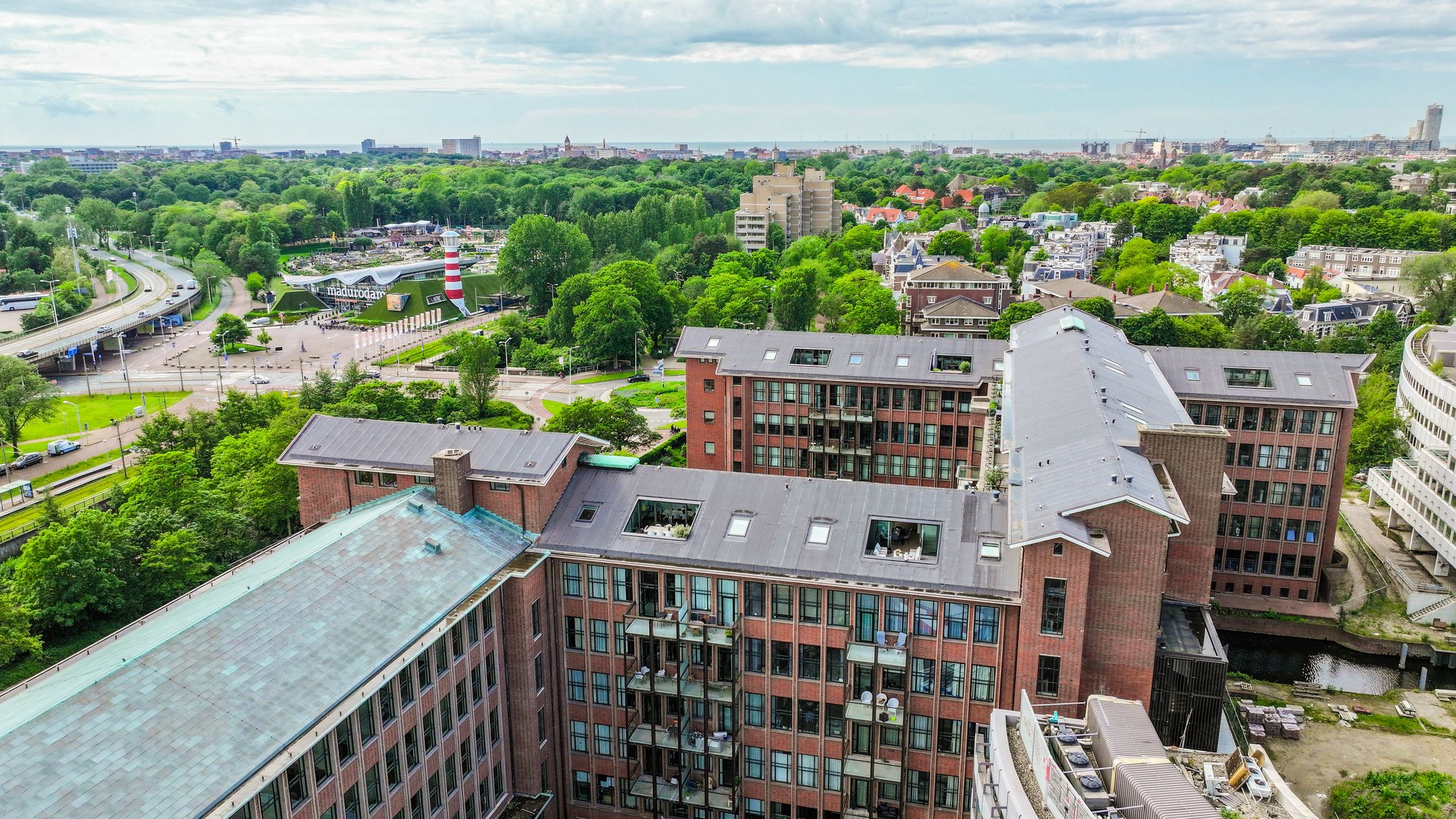 Foto 51 van Plesmanweg 389