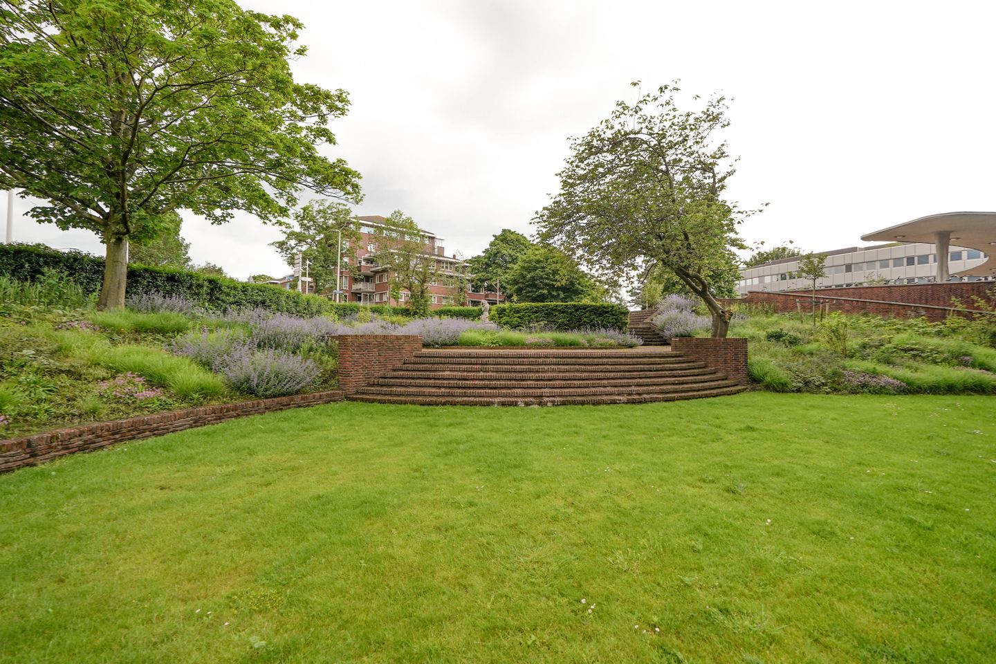 Foto 59 van Plesmanweg 389