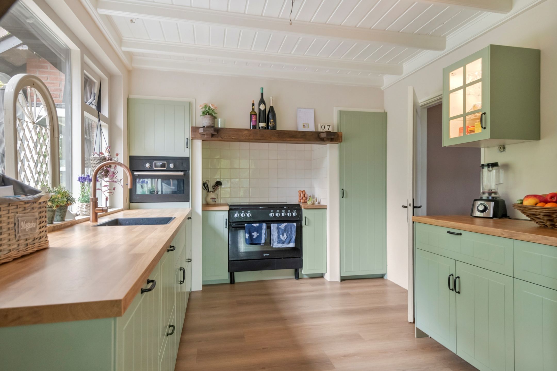 Foto 12 van Blaakweg 16-A