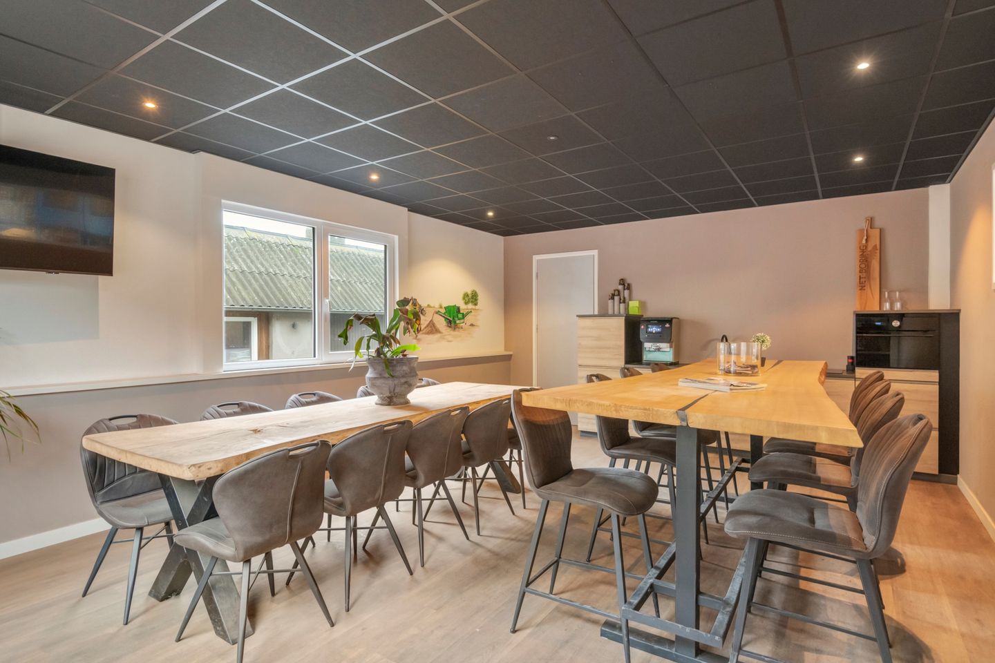 Foto 55 van Blaakweg 16-A