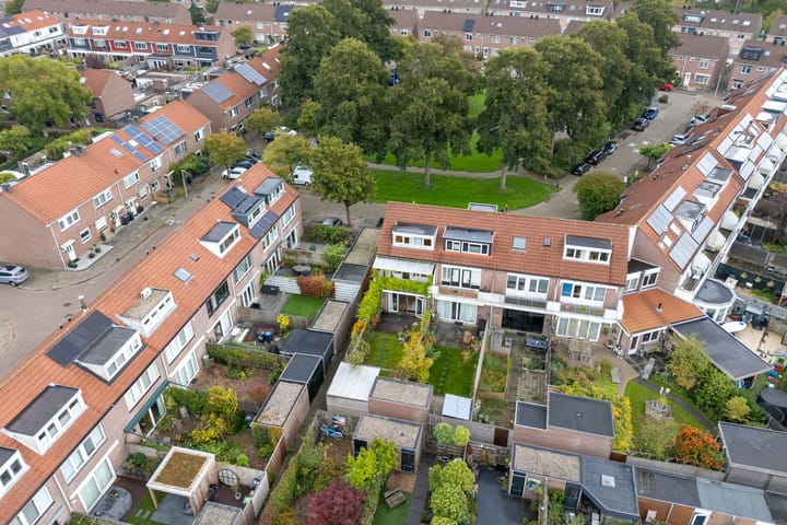 Photo 8 of Sterremosstraat 24