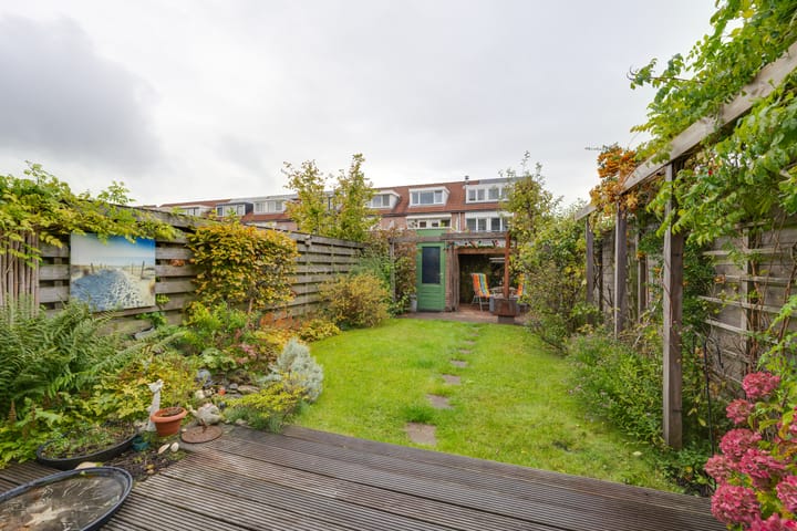 Photo 33 of Sterremosstraat 24