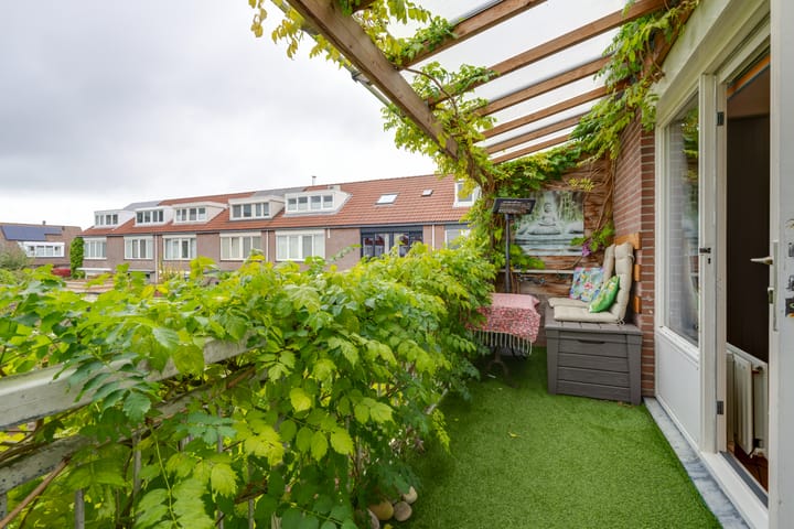 Photo 3 of Sterremosstraat 24