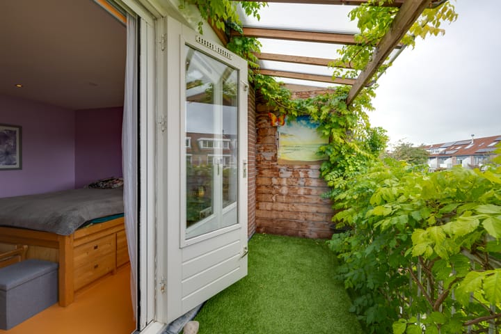 Photo 43 of Sterremosstraat 24