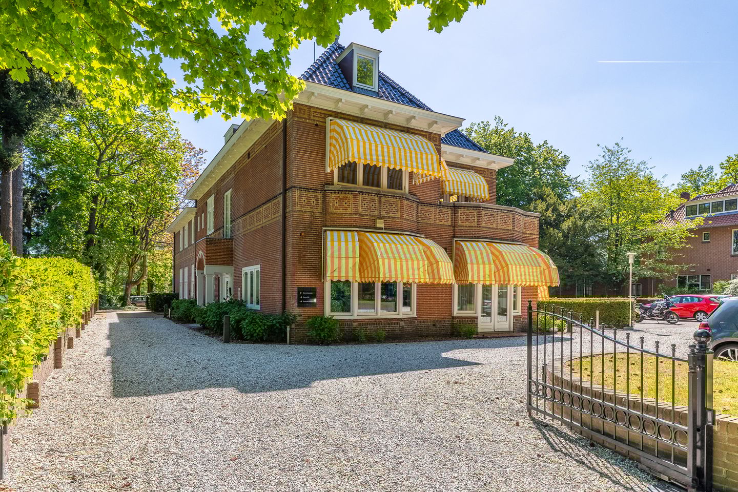 Bekijk foto 2 van Utrechtseweg 47