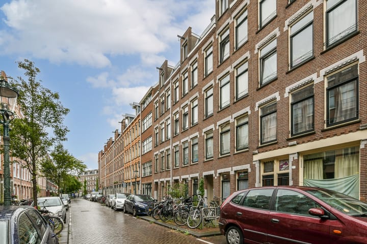 Foto 6 van Van Boetzelaerstraat 17-4