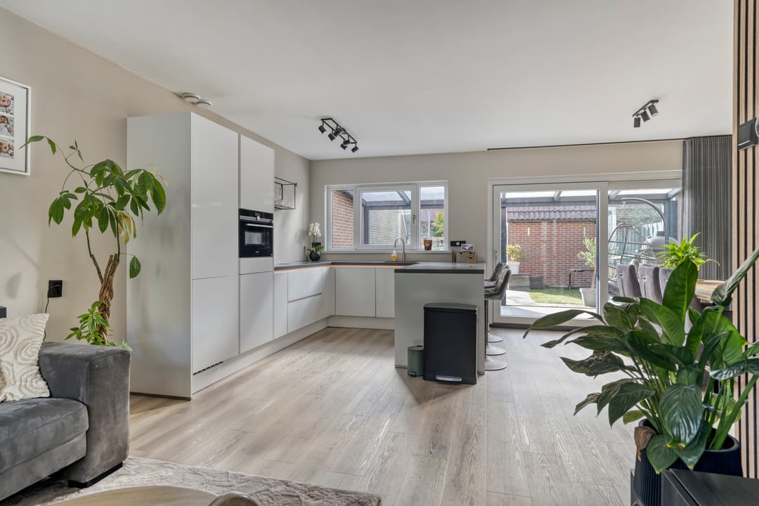 Foto 7 van Klagerstuin 138