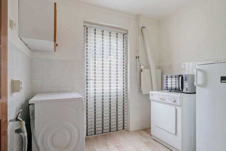 Foto 12 van Kornoeljelaan 6