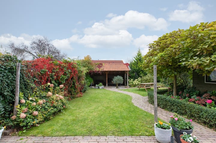 Foto 4 van Julianalaan 36