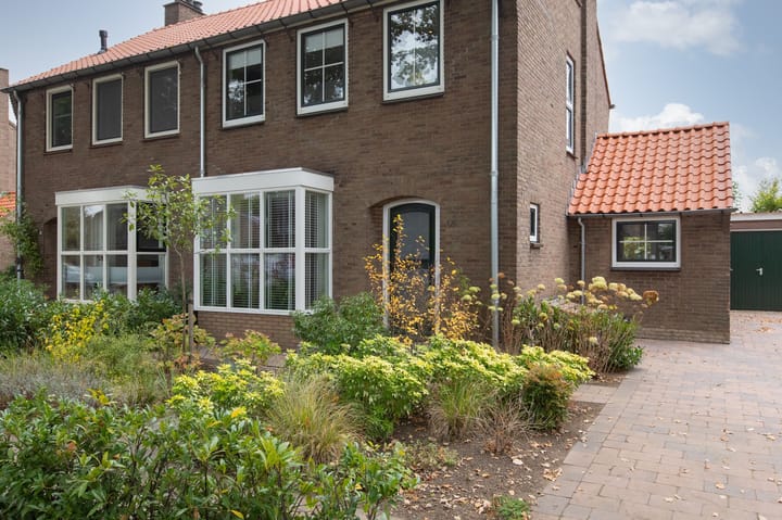 Foto 9 van Julianalaan 36