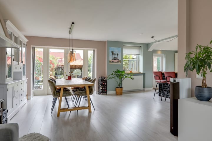 Foto 19 van Julianalaan 36