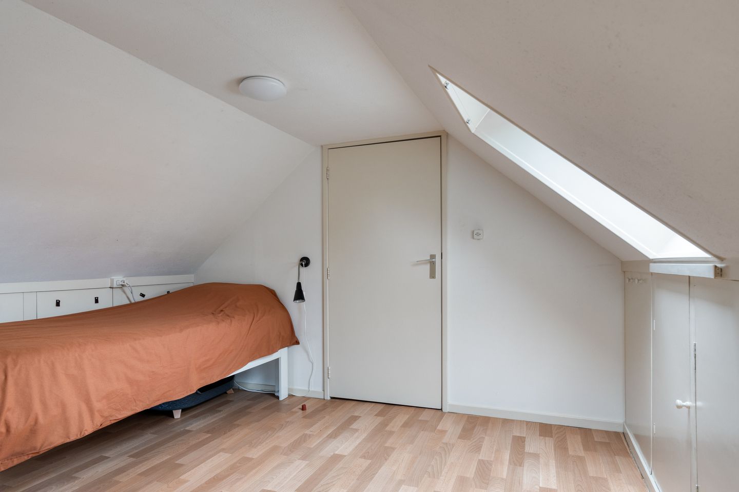 Foto 29 van Semsstraat 135