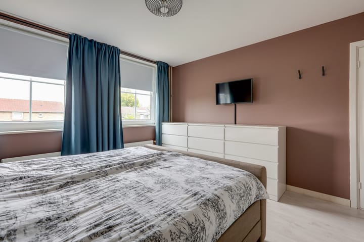 Foto 32 van Julianalaan 36