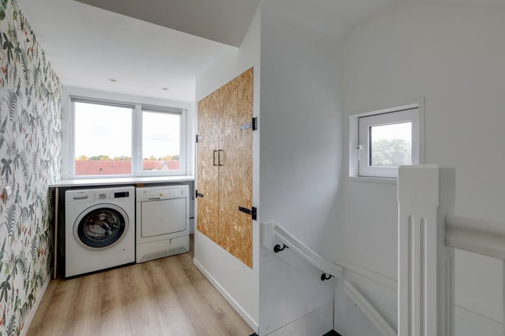 Foto 37 van Julianalaan 36