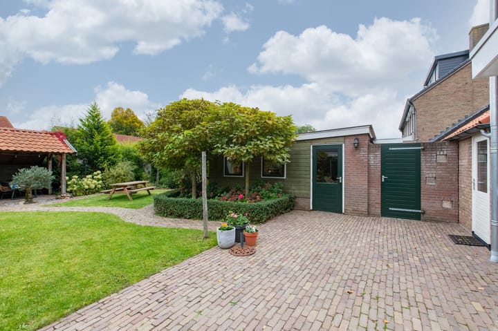 Foto 50 van Julianalaan 36