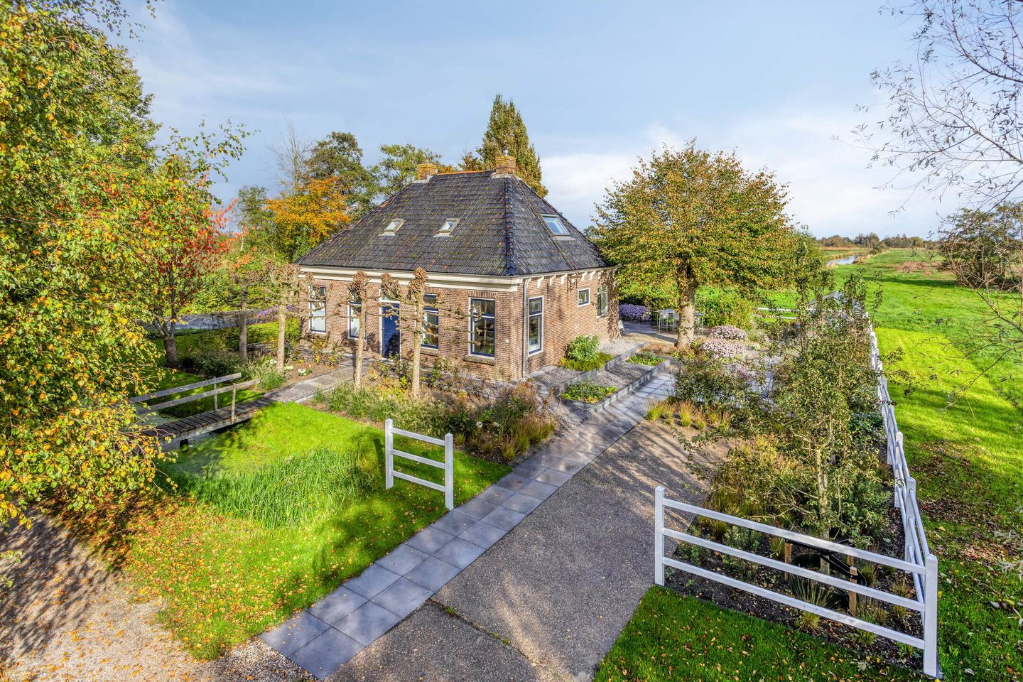 Photo 4 of Pieter Stuyvesantweg 199