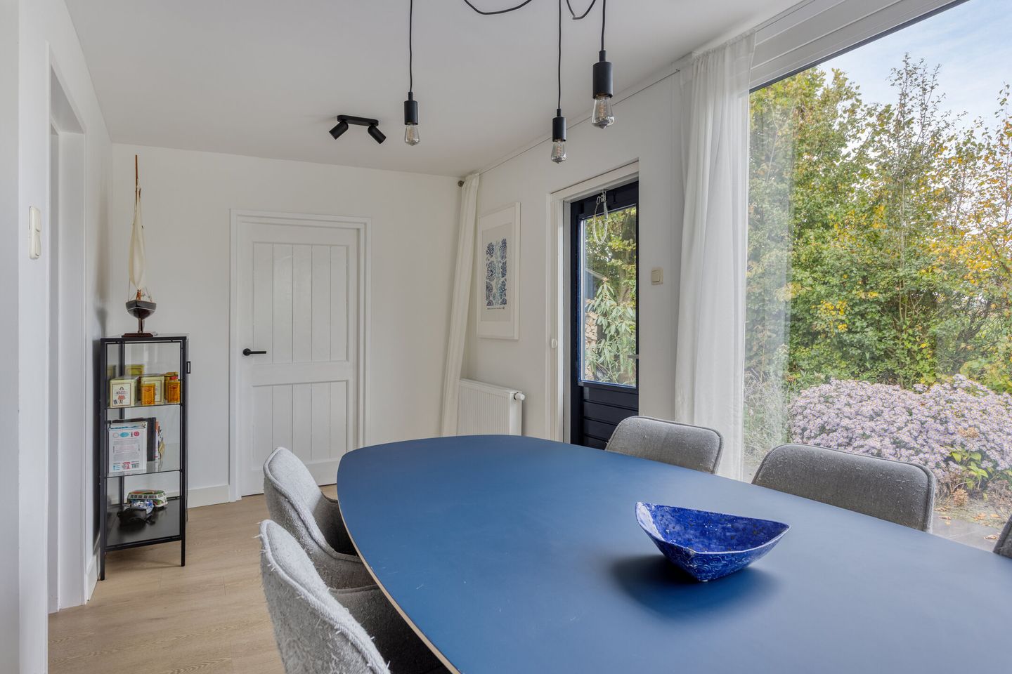 Photo 19 of Pieter Stuyvesantweg 199