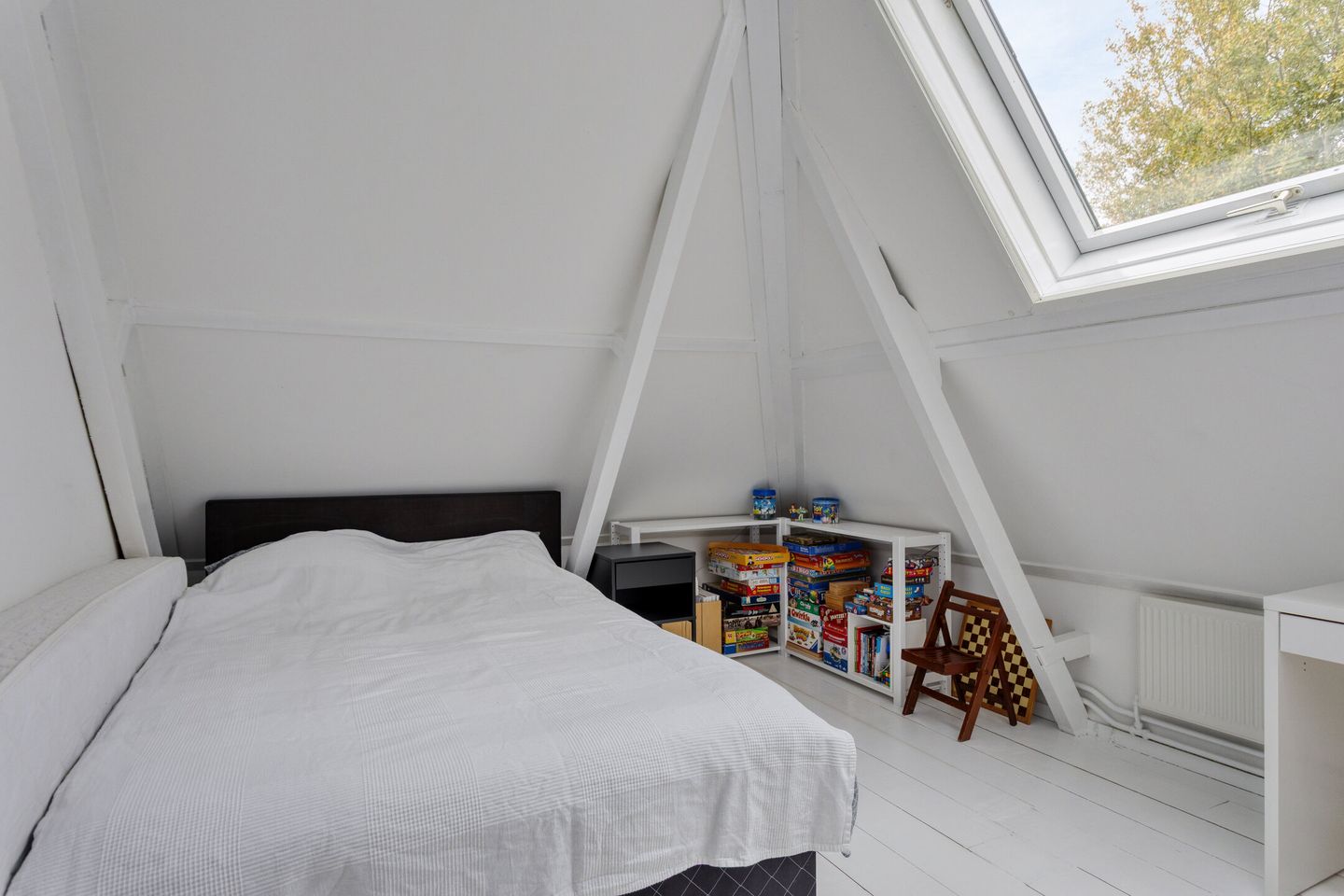 Photo 35 of Pieter Stuyvesantweg 199