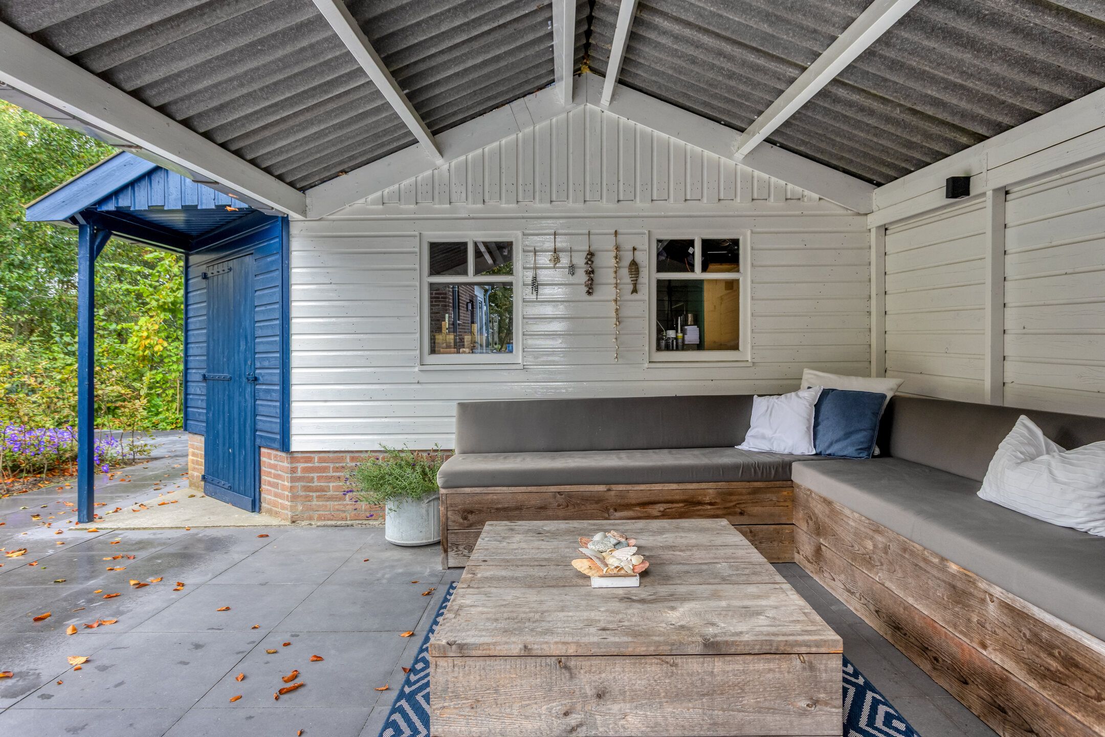 Photo 45 of Pieter Stuyvesantweg 199