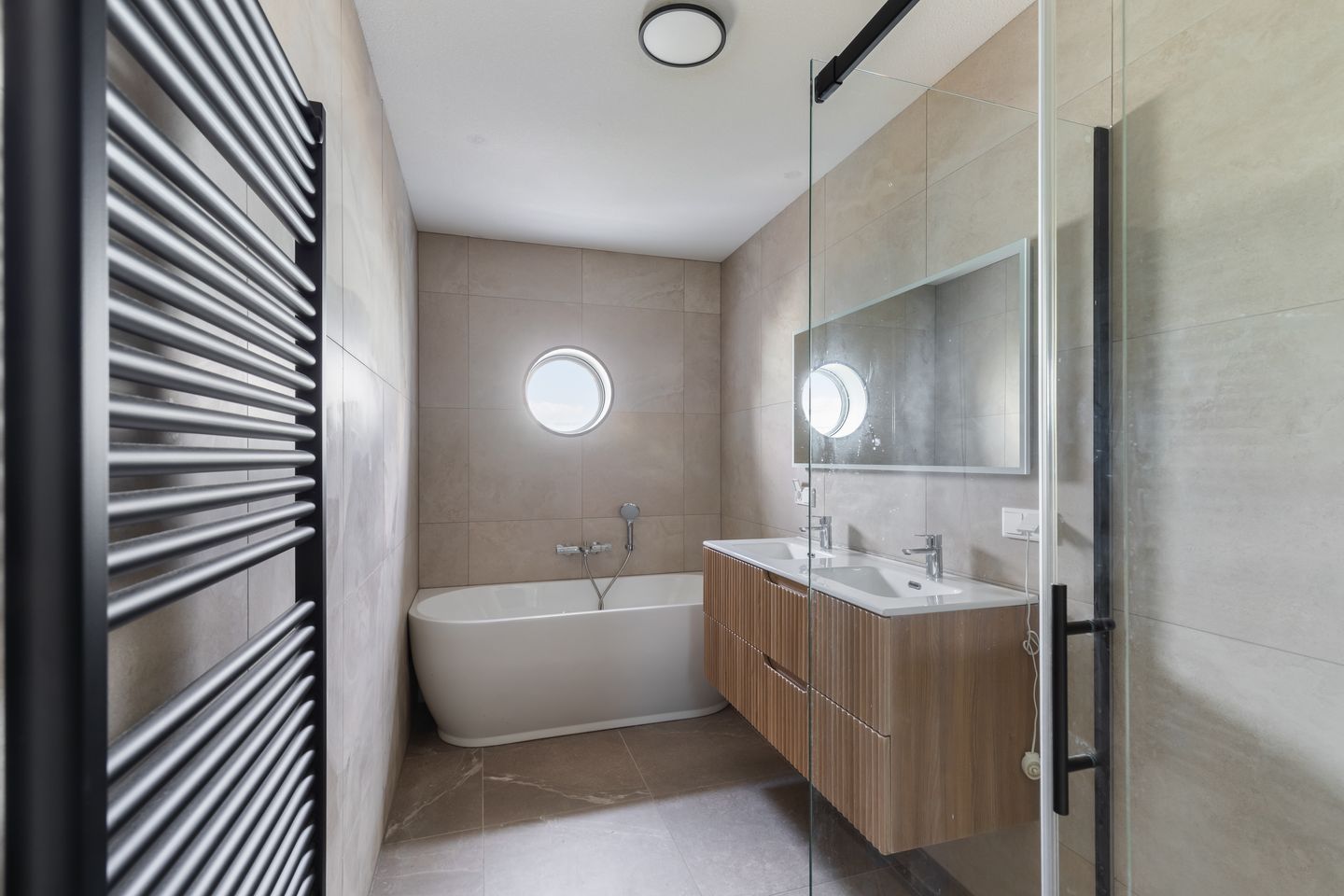 Foto 14 van Gedempte Zalmhaven 893