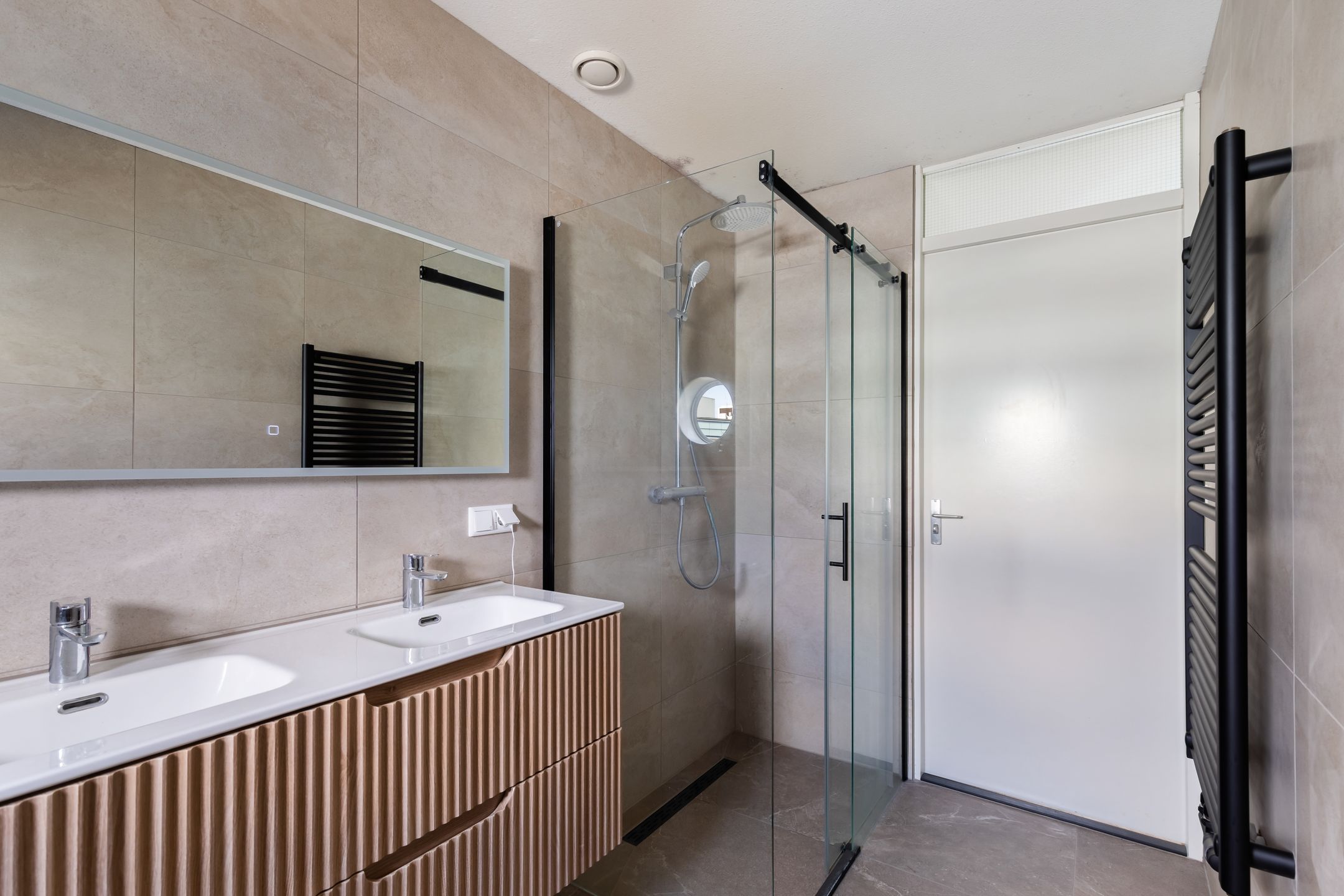 Foto 15 van Gedempte Zalmhaven 893