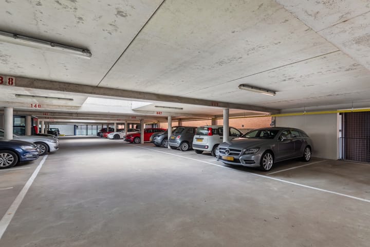 Photo 31 of Gedempte Zalmhaven 893