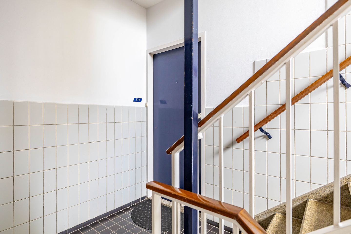 Photo 5 of Helperzoom 379