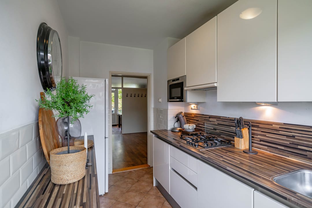 Photo 17 of Helperzoom 379