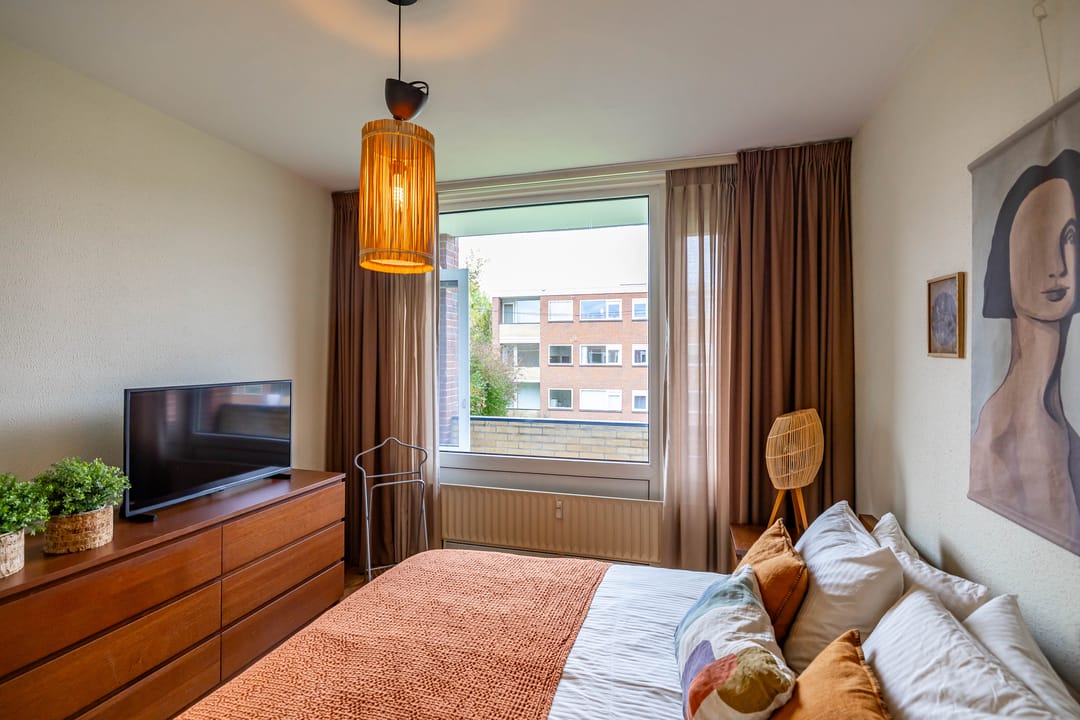 Photo 23 of Helperzoom 379