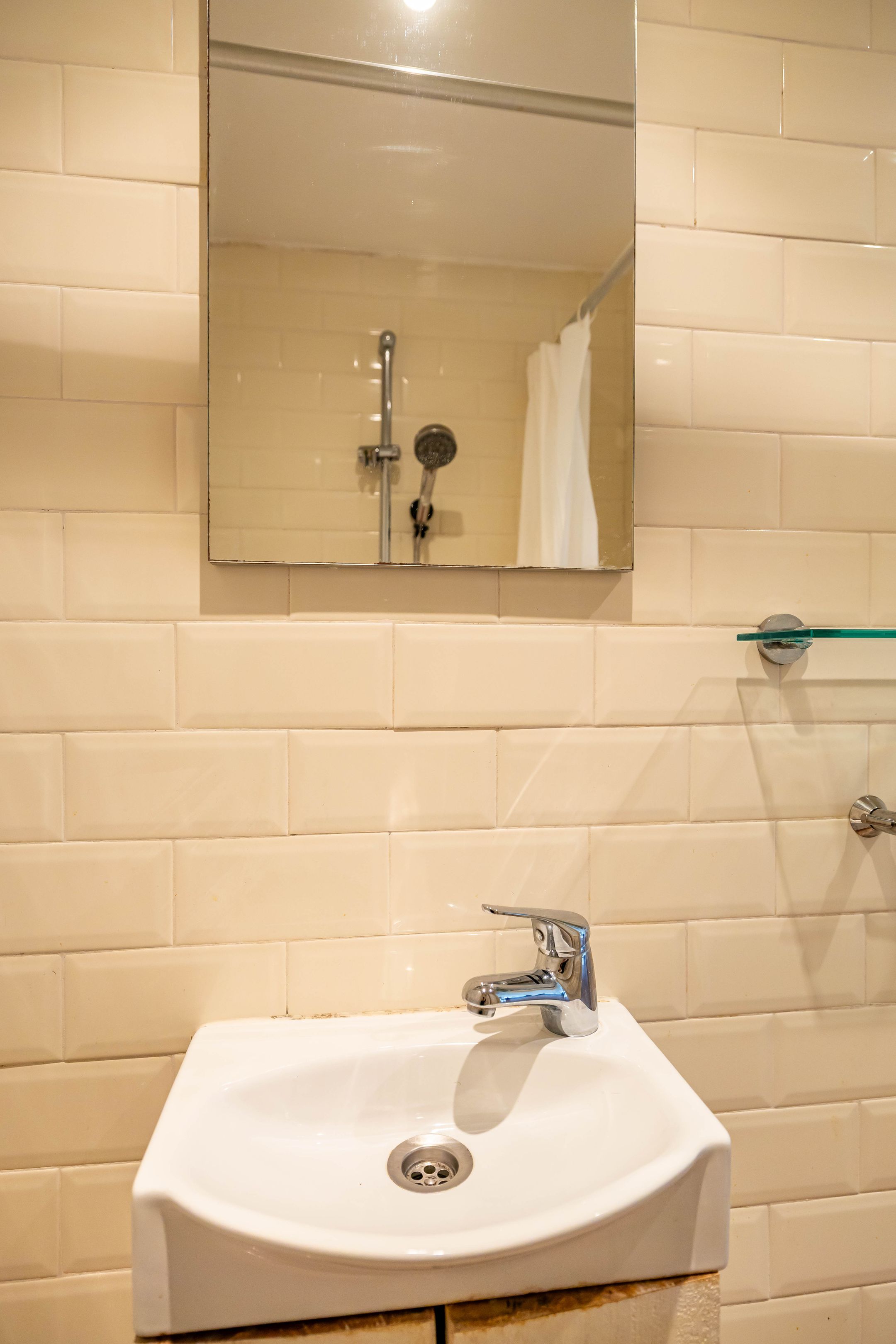 Photo 27 of Helperzoom 379