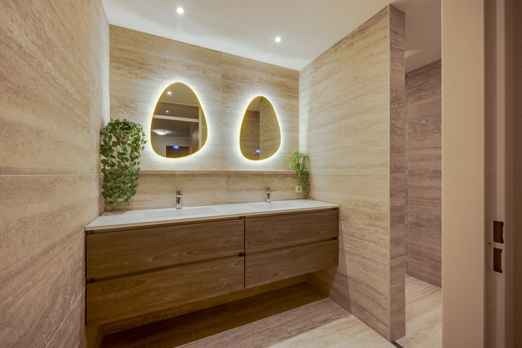 Foto 24 van Lasserstraat 8