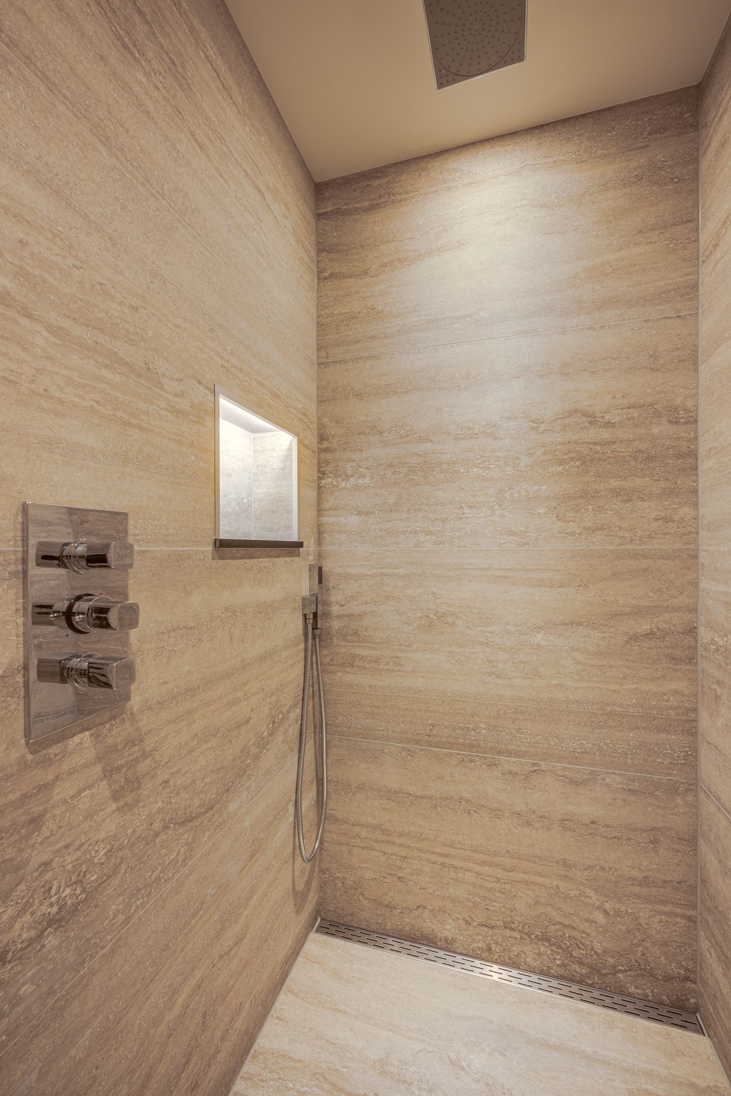 Foto 25 van Lasserstraat 8