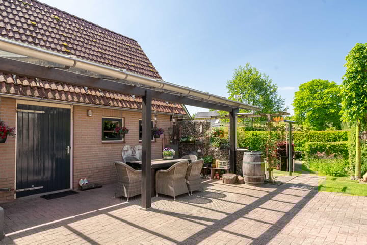 Photo 18 of Verlengde Middenraai 53-A