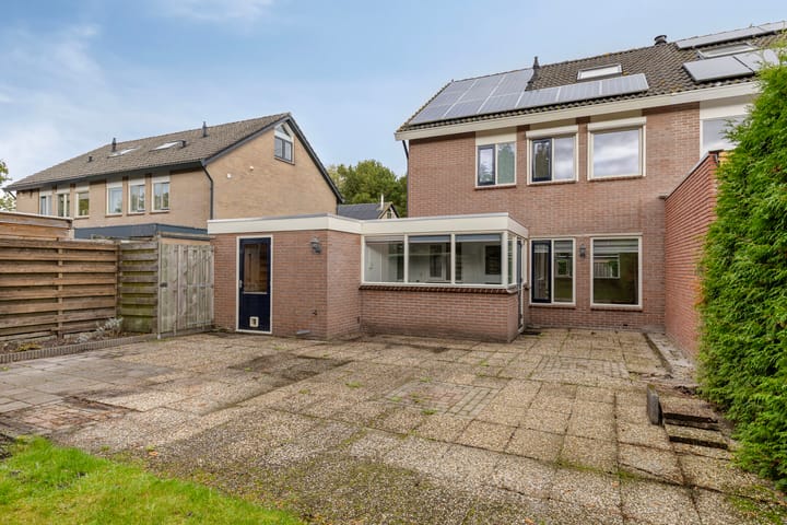 Foto 36 van Lijsterstraat 6