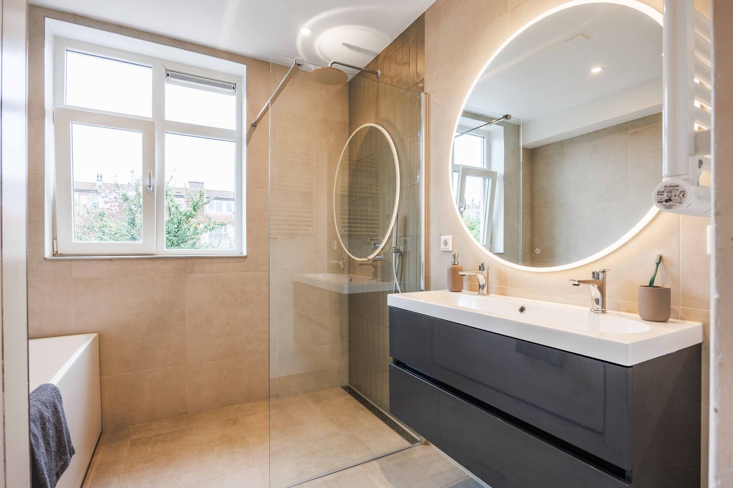 Foto 35 van Oppenheimstraat 80