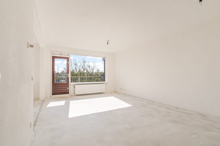 Photo 8 of Leidenstraat 45