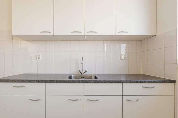 Photo 20 of Leidenstraat 45