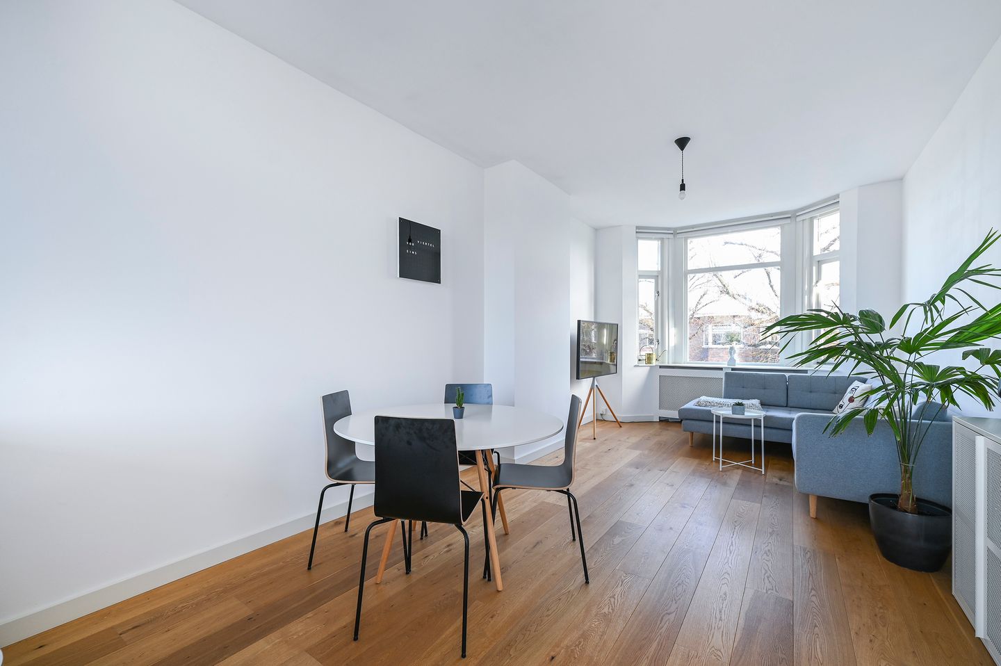 Photo 10 of van de Wateringelaan 99