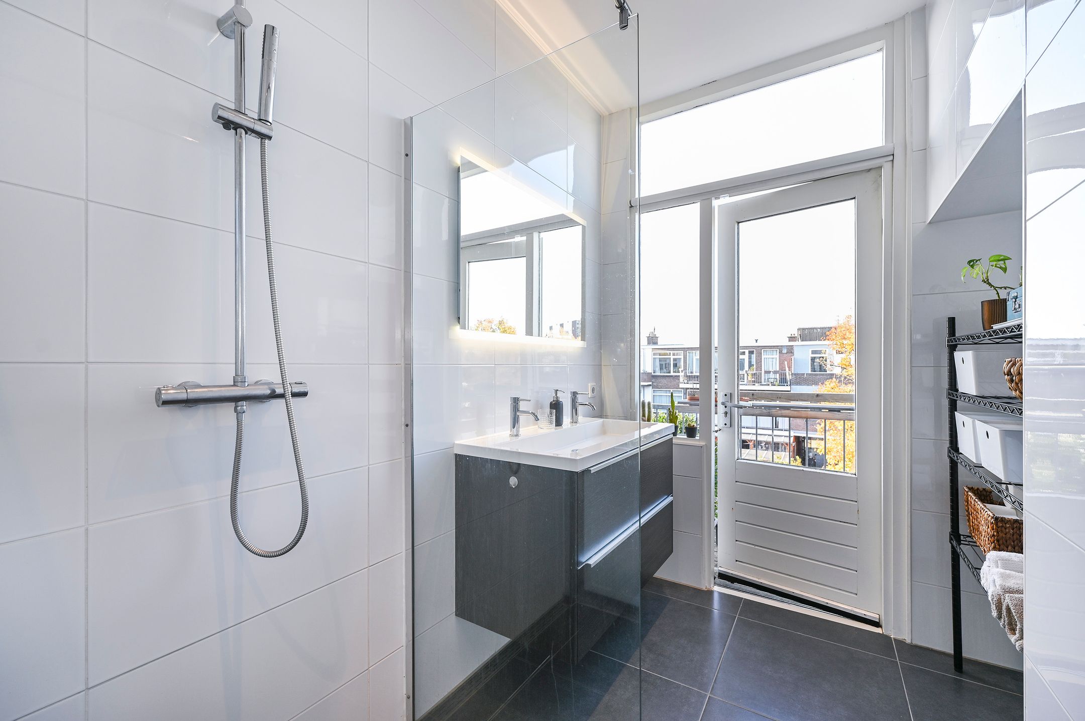 Photo 27 of van de Wateringelaan 99