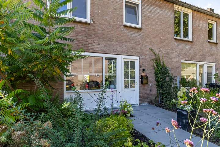 Photo 9 of Lijsterstraat 6