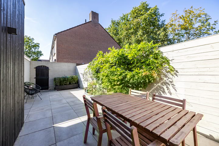 Photo 45 of Lijsterstraat 6