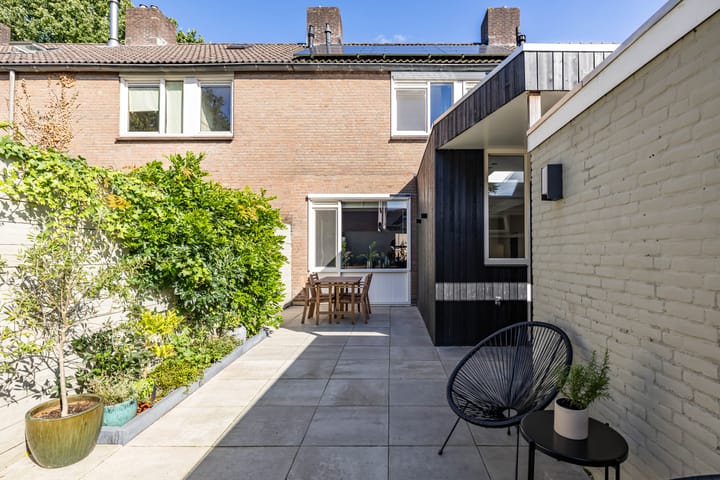 Photo 49 of Lijsterstraat 6