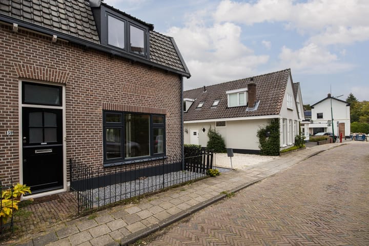 Photo 3 of Burgemeester Penstraat 61