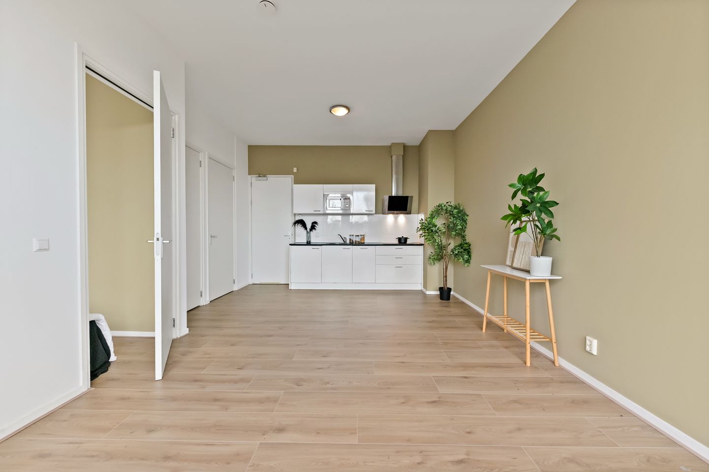 Foto 4 van Leyweg 525-N