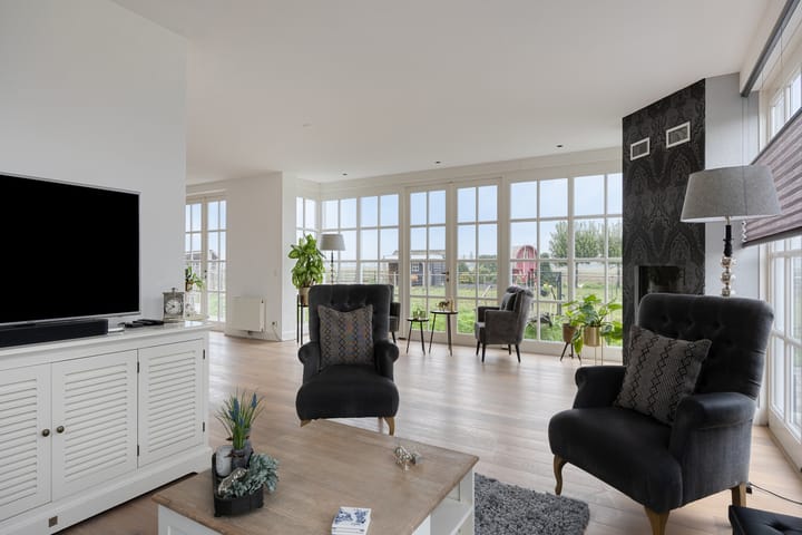 Foto 10 van Hoge Zeedijk 54