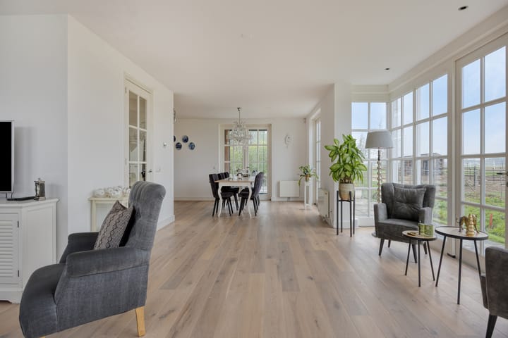 Foto 12 van Hoge Zeedijk 54